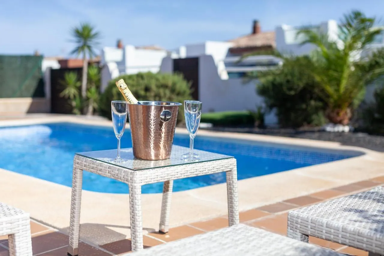 Villa Zafiro 13 Golf Private Pool Caleta De Fuste By Holidays Home 0*,